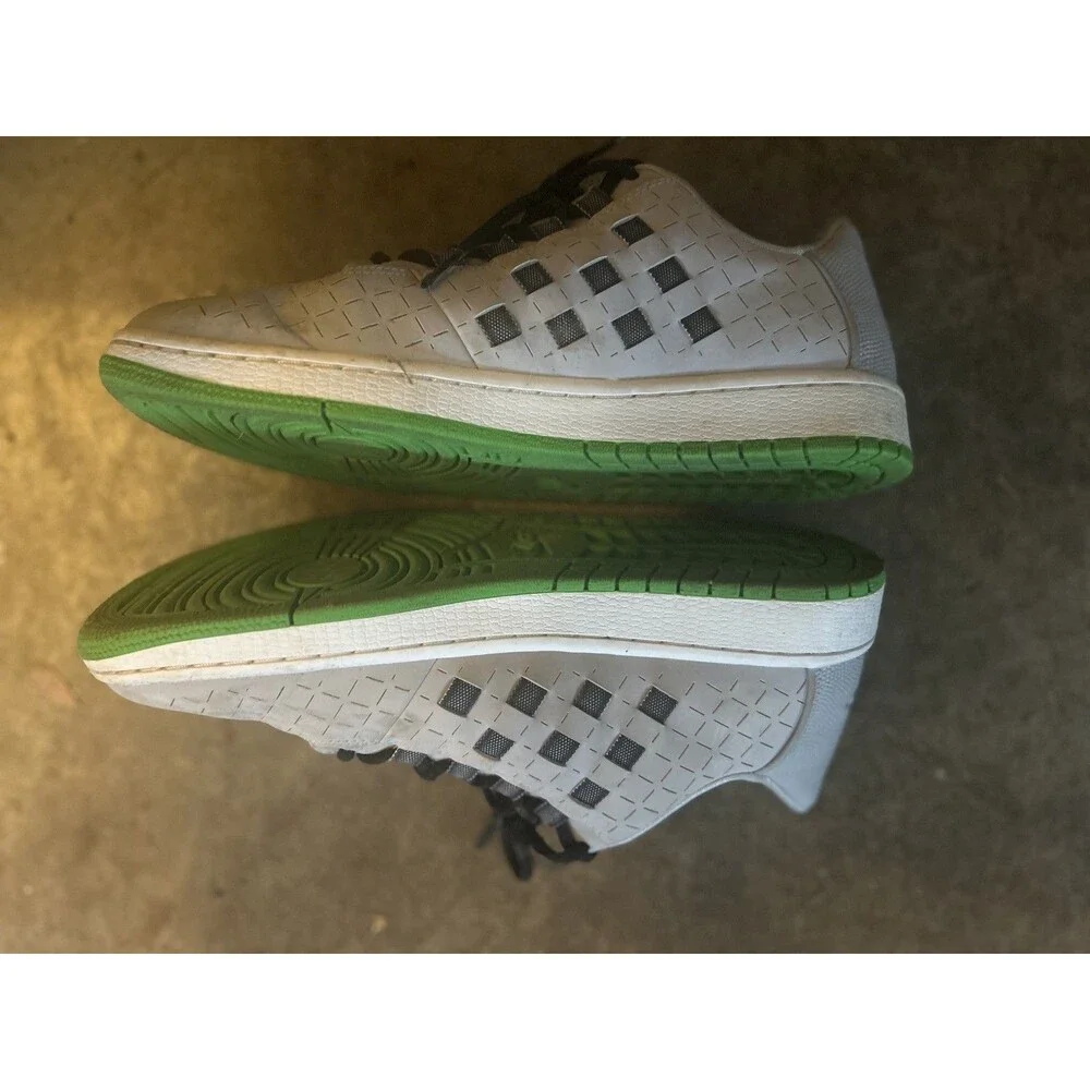 Nike Jordan Illusion Low Men's Size 8.5 Shoes Wolf Grey Black & Green Sneakers